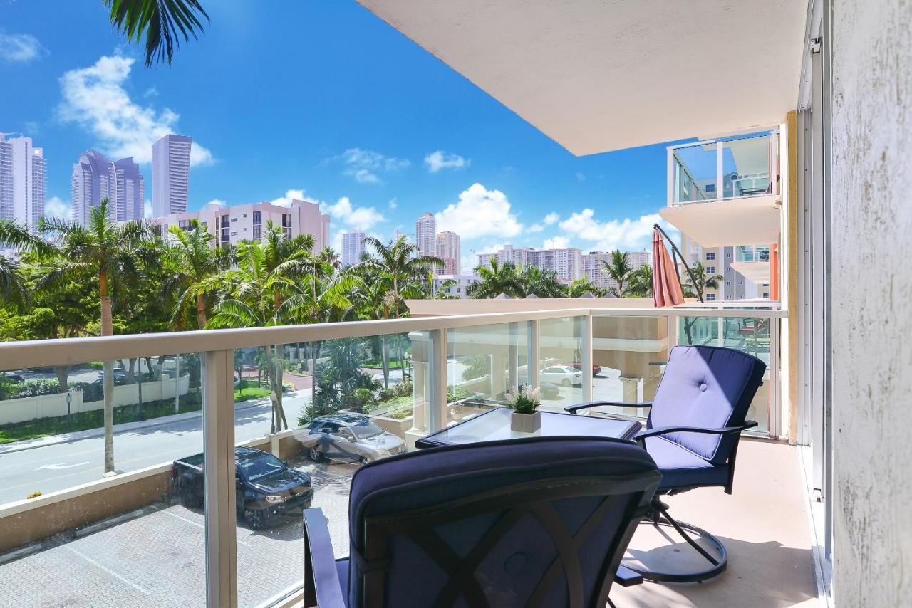 Aparthotel Intracoastal Yacht Club By Hosteeva Sunny Isles Beach Exteriér fotografie